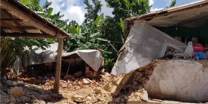 badly damaged buildings following the earthquake in Haiti